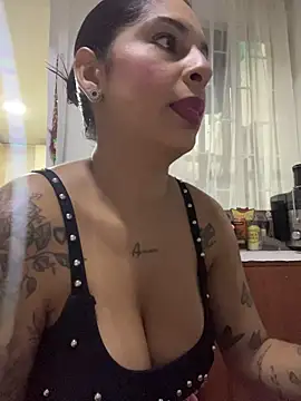 Snapshot of charlotte_stevenss_ chatting on May 22, 2026, 2:15 pm charlotte stevenss online show from May 22, 2026, 2:15 pm