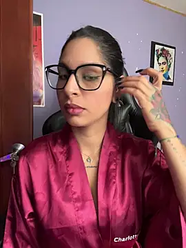 Snapshot of charlotte_stevenss_ chatting on May 12, 2026, 2:45 pm charlotte stevenss online show from May 12, 2026, 2:45 pm