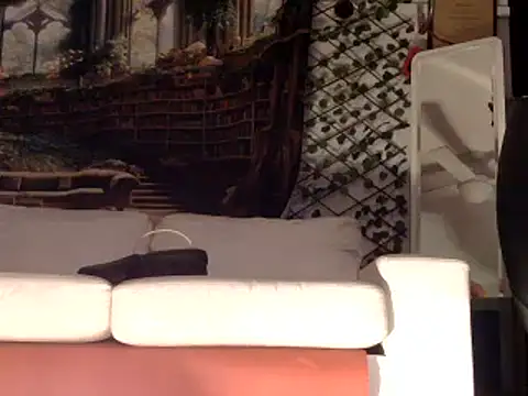 OSIRlS online show from February 20, 2025, 1:51 pm