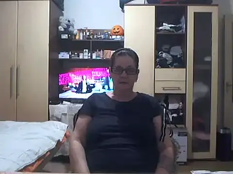 CarlaRaysa69 online show from March 3, 2025, 8:11 pm