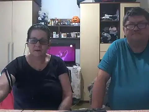 CarlaRaysa69 online show from February 2, 2025, 8:30 pm