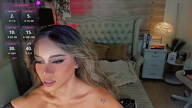 FinestGirlx online show from January 9, 2026, 6:48 pm