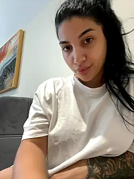 Snapshot of Samira30 chatting on September 28, 2025, 10:22 am Samira30 online show from September 28, 2025, 10:22 am