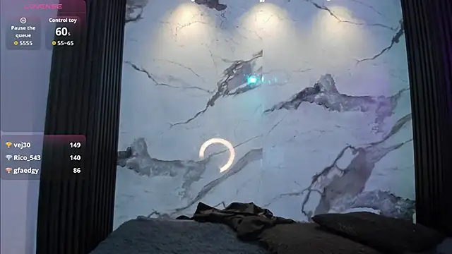 Darnellqueen online show from February 14, 2026, 12:16 pm