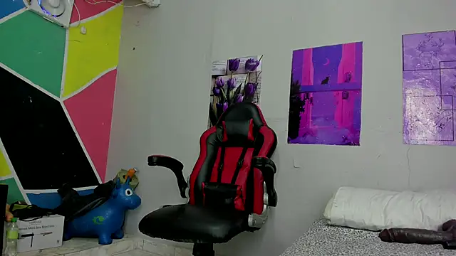 MarianaManzur online show from September 14, 2025, 3:45 pm