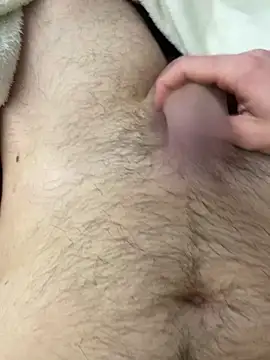 Snapshot of Pascutt chatting on April 1, 2026, 10:07 pm Pascutt online show from April 1, 2026, 10:07 pm