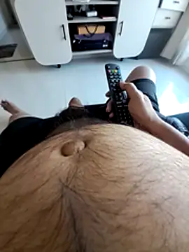 NH2022 online show from December 15, 2025, 8:31 am