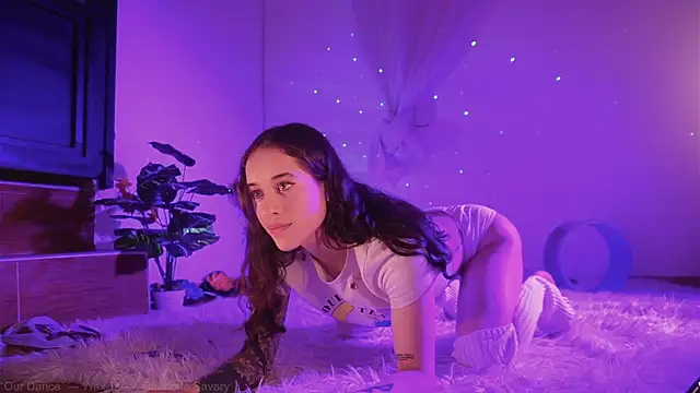  Avriles  online show from January 19, 2025, 12:49 am