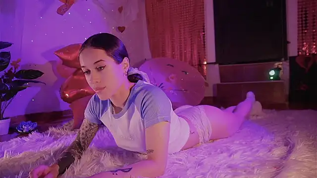  Avriles  online show from February 22, 2025, 1:00 am