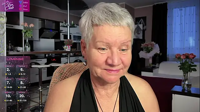 Snapshot of roxana_brooks chatting on February 22, 2025, 3:14 pm roxana brooks online show from February 22, 2025, 3:14 pm