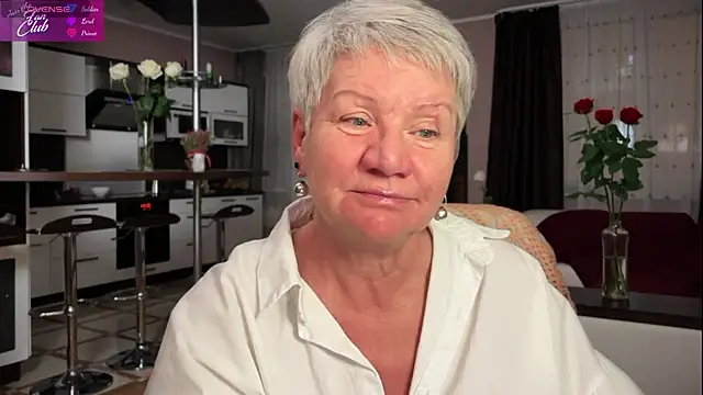 Snapshot of roxana_brooks chatting on February 3, 2025, 7:21 pm roxana brooks online show from February 3, 2025, 7:21 pm