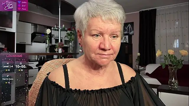 Snapshot of roxana_brooks chatting on February 11, 2025, 3:51 pm roxana brooks online show from February 11, 2025, 3:51 pm