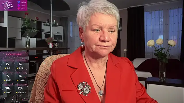 Snapshot of roxana_brooks chatting on February 5, 2025, 2:59 pm roxana brooks online show from February 5, 2025, 2:59 pm