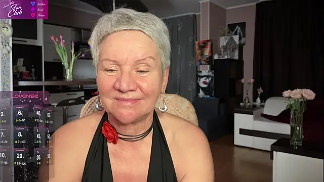 Snapshot of roxana_brooks chatting on March 10, 2025, 6:23 pm roxana brooks online show from March 10, 2025, 6:23 pm
