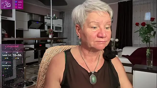 Snapshot of roxana_brooks chatting on February 1, 2025, 5:26 pm roxana brooks online show from February 1, 2025, 5:26 pm