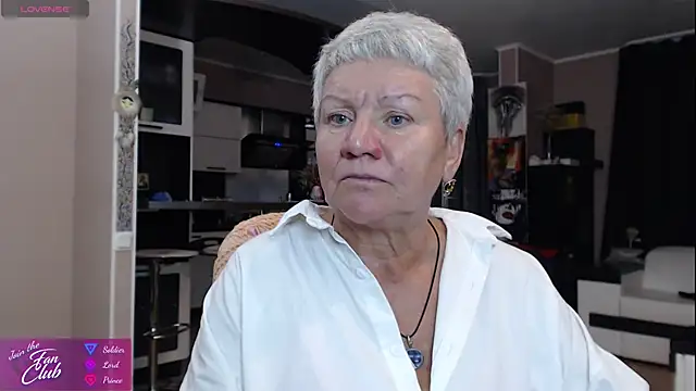 Snapshot of roxana_brooks chatting on September 9, 2025, 7:01 pm roxana brooks online show from September 9, 2025, 7:01 pm