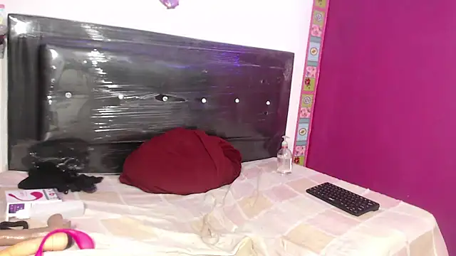 Snapshot of harley_sweet-69 chatting on February 22, 2025, 12:05 am harley sweet-69 online show from February 22, 2025, 12:05 am