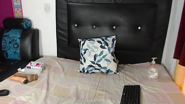 Snapshot of harley_sweet-69 chatting on March 15, 2025, 9:27 pm harley sweet-69 online show from March 15, 2025, 9:27 pm