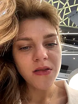 ValenciaShock online show from September 23, 2025, 7:04 am