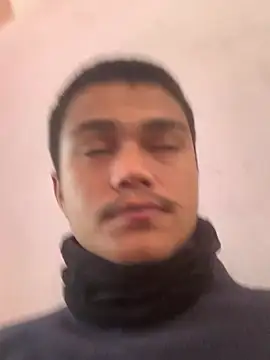 Snapshot of Hullax chatting on January 14, 2026, 2:59 am Hullax online show from January 14, 2026, 2:59 am