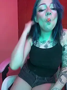 Lucygothic online show from March 13, 2025, 11:59 pm