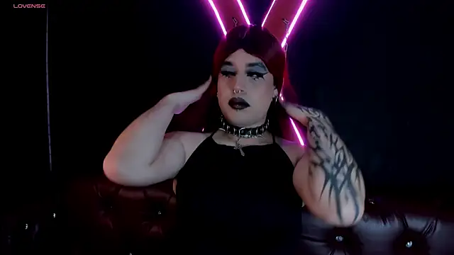 Lexxxxx  online show from February 17, 2025, 7:33 pm