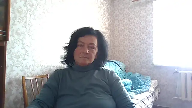GypsiQueen2 online show from April 23, 2026, 8:21 am
