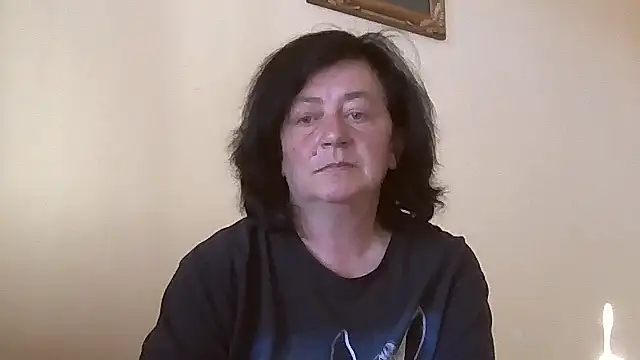 GypsiQueen2 online show from May 4, 2026, 3:15 pm