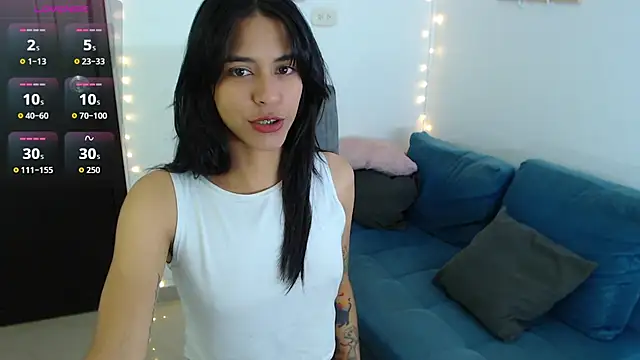 Snapshot of imSophia chatting on October 4, 2025, 3:08 am imSophia online show from October 4, 2025, 3:08 am