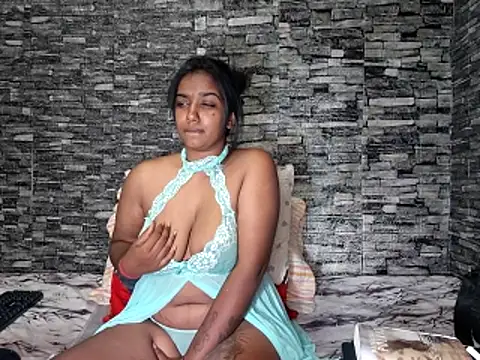 Snapshot of Xindias_fantasyX chatting on May 12, 2026, 6:14 pm Xindias fantasyX online show from May 12, 2026, 6:14 pm