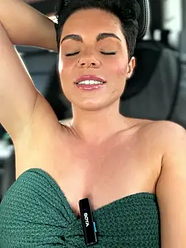 LukeLouHarvey online show from January 11, 2026, 5:25 am