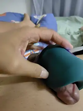 cuminpussyalot online show from April 25, 2026, 10:40 pm