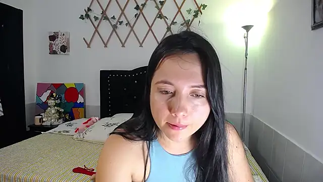 naughty girl 4u online show from May 23, 2026, 8:46 am
