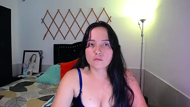 Snapshot of naughty_girl_4u chatting on September 23, 2025, 8:27 pm naughty girl 4u online show from September 23, 2025, 8:27 pm