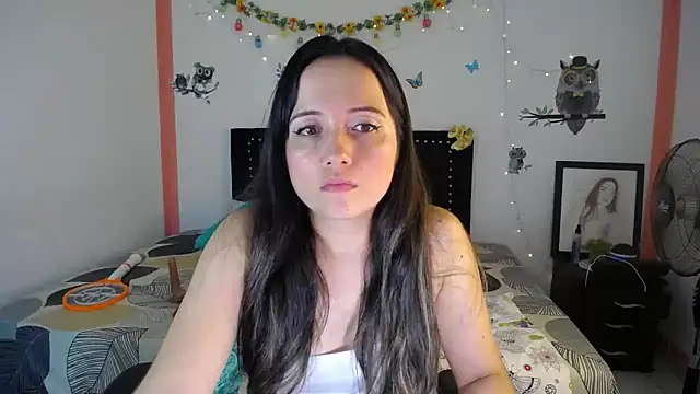 Snapshot of naughty_girl_4u chatting on March 5, 2025, 7:49 pm naughty girl 4u online show from March 5, 2025, 7:49 pm