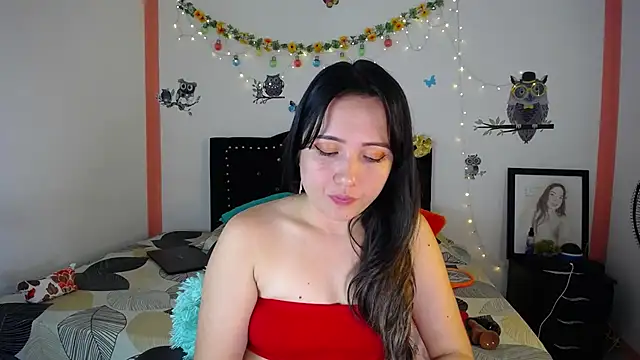 Snapshot of naughty_girl_4u chatting on March 2, 2025, 5:52 pm naughty girl 4u online show from March 2, 2025, 5:52 pm
