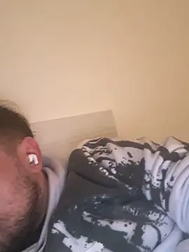 Lovemilf6969xh online show from February 22, 2026, 4:04 am