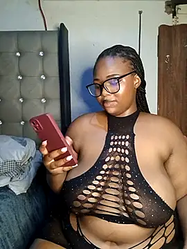 Aaaliyah445 online show from February 10, 2026, 6:18 pm