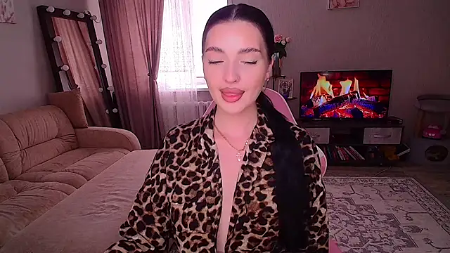   Malika   online show from June 30, 2026, 6:35 am