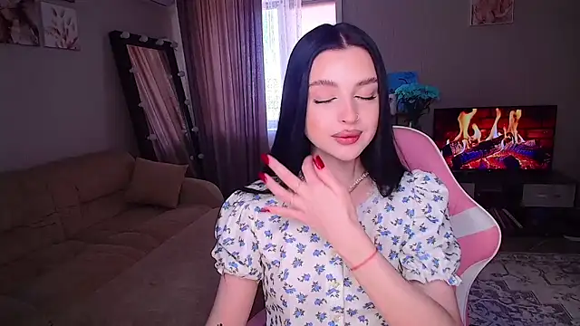   Malika   online show from May 4, 2026, 10:51 am