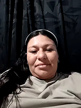 Amanda-Cruz online show from December 6, 2024, 9:04 am