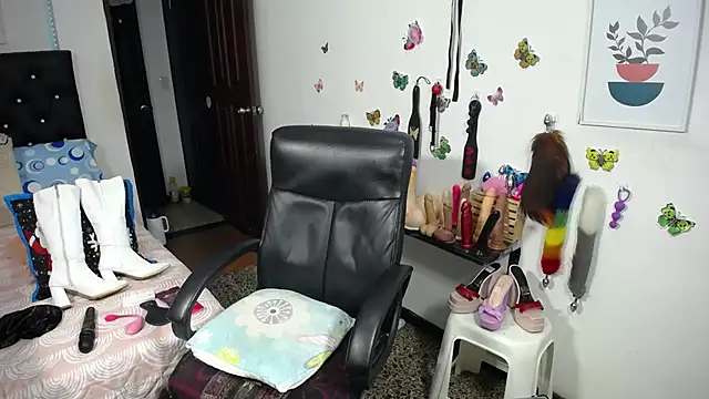 mature bigboobs10 online show from October 3, 2025, 5:20 am