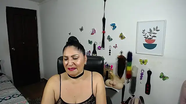 mature bigboobs10 online show from December 23, 2025, 4:23 am