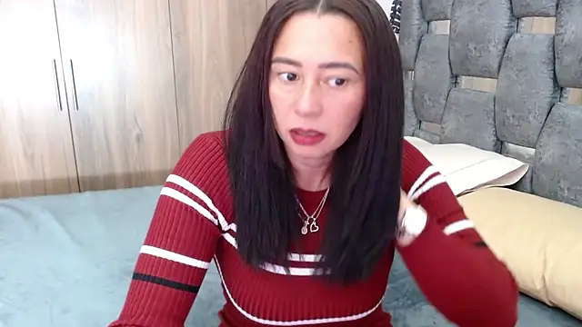 Snapshot of sara_hott_1 chatting on March 8, 2025, 12:41 pm sara hott 1 online show from March 8, 2025, 12:41 pm