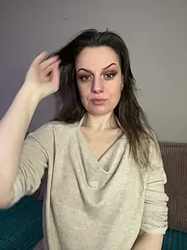 Snapshot of hades4ness chatting on March 10, 2025, 8:17 am hades4ness online show from March 10, 2025, 8:17 am