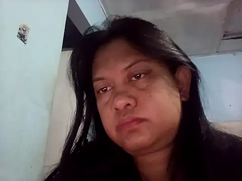 Snapshot of Honeybun25 chatting on February 22, 2026, 1:57 pm Honeybun25 online show from February 22, 2026, 1:57 pm