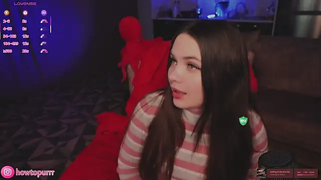 Snapshot of How2Meow chatting on March 23, 2026, 5:13 pm How2Meow online show from March 23, 2026, 5:13 pm