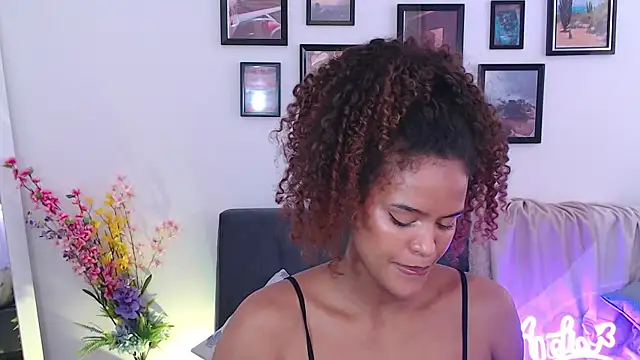 Amelia bss online show from March 18, 2025, 7:55 pm