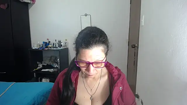 latin49 online show from October 29, 2025, 4:00 am