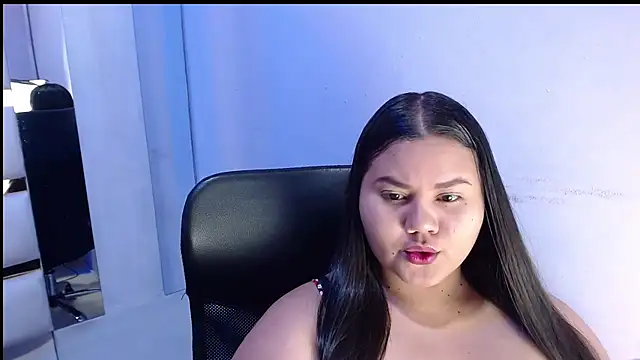 ValenTitis online show from October 2, 2025, 8:34 pm